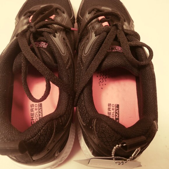 Skechers Go Run Women's Size 7 Black Athletic Running Shoes Sneakers - Picture 10 of 16